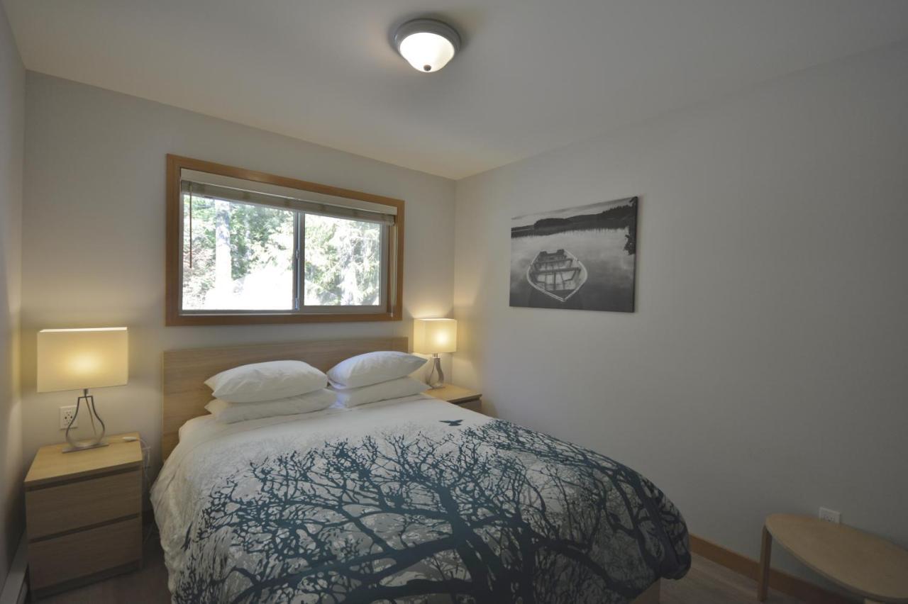 Hotel Pender Harbour & Marina 3*
